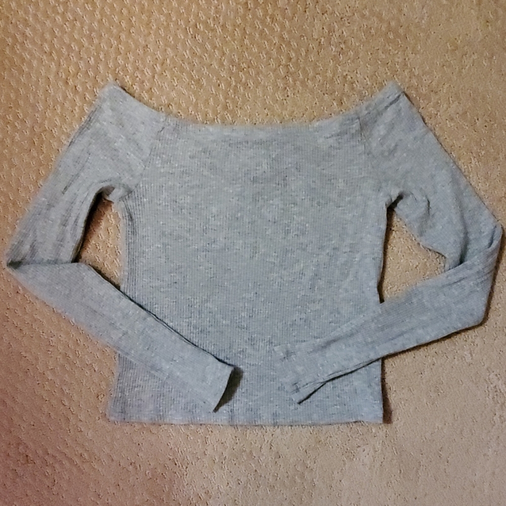 H&M off the shoulder crop top